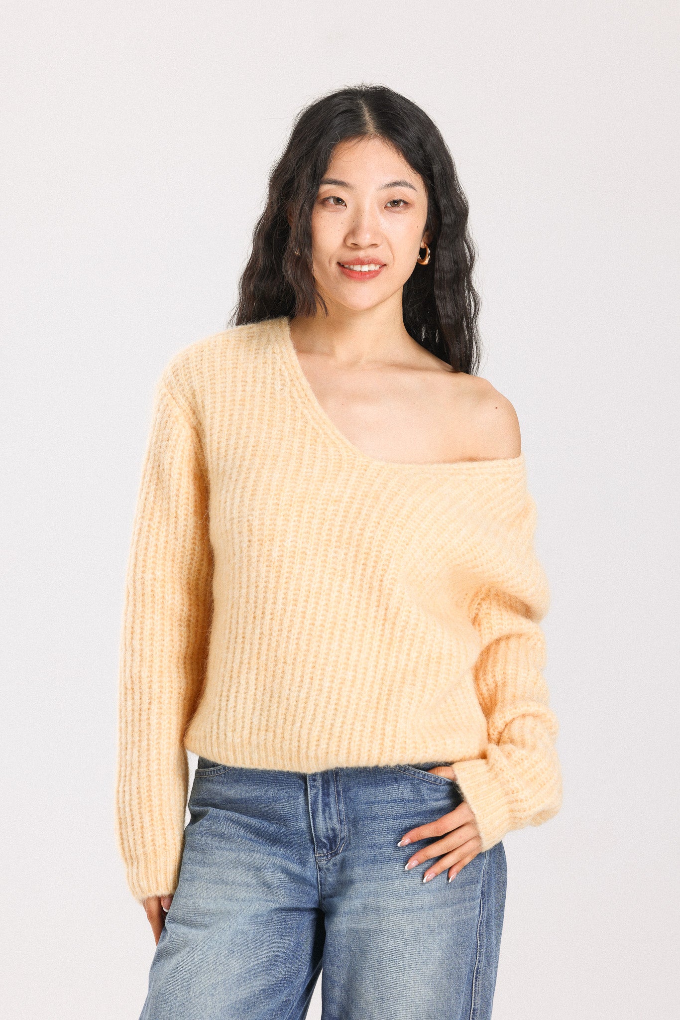 Immy V-neck Basic Alpaca wool  Knit Jumper - Yellow