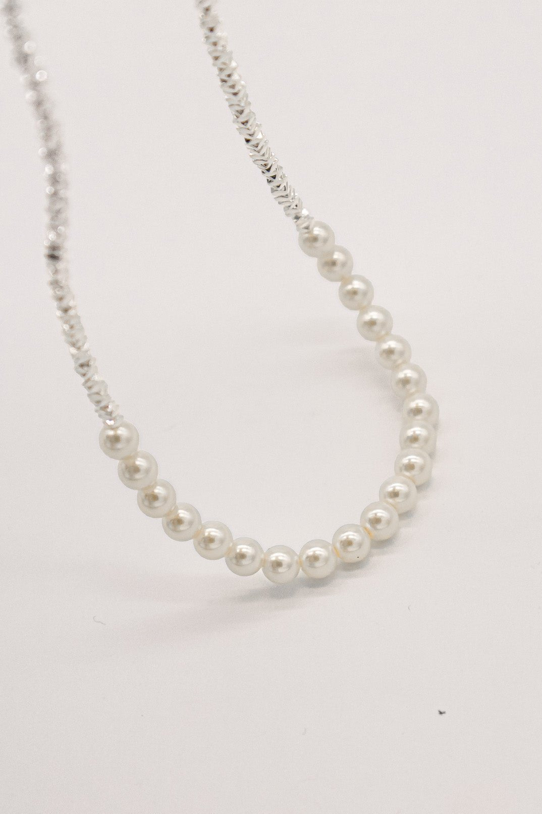 Serena Pearl at Middle Silver Necklace