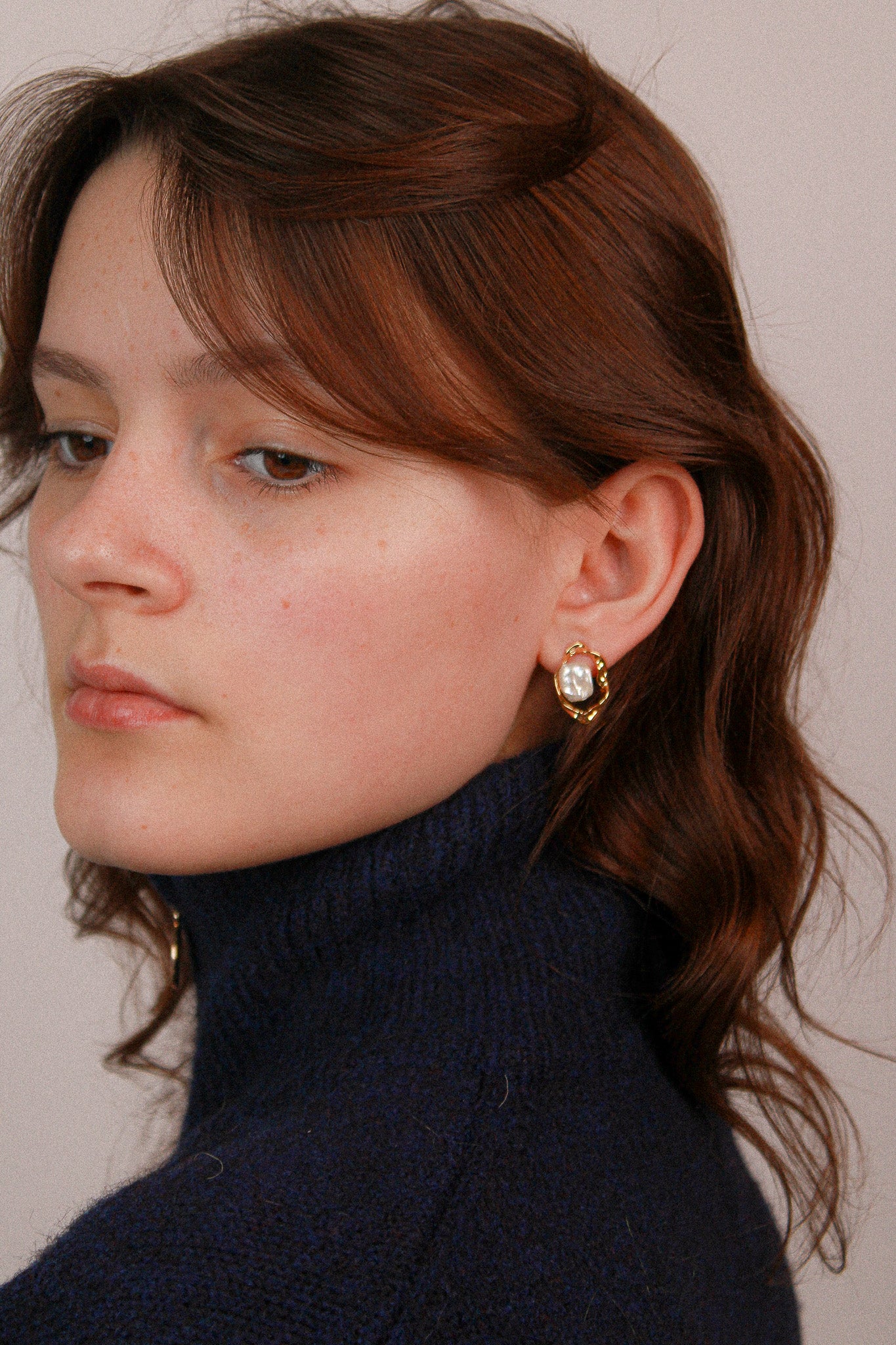 Baroque Pearl  in the middle Gold Earrings