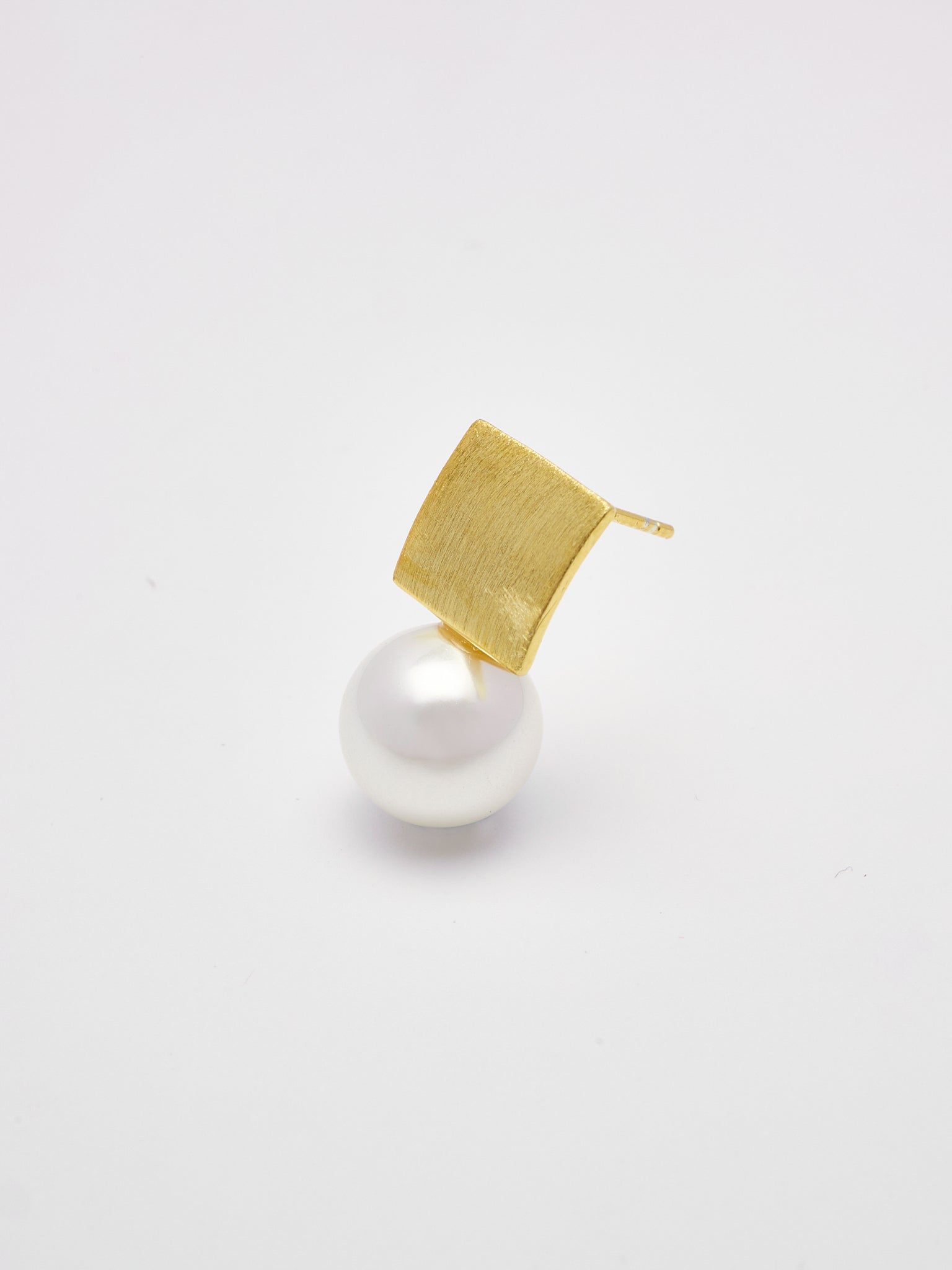 Sterling - Square Big Pearl Earrings