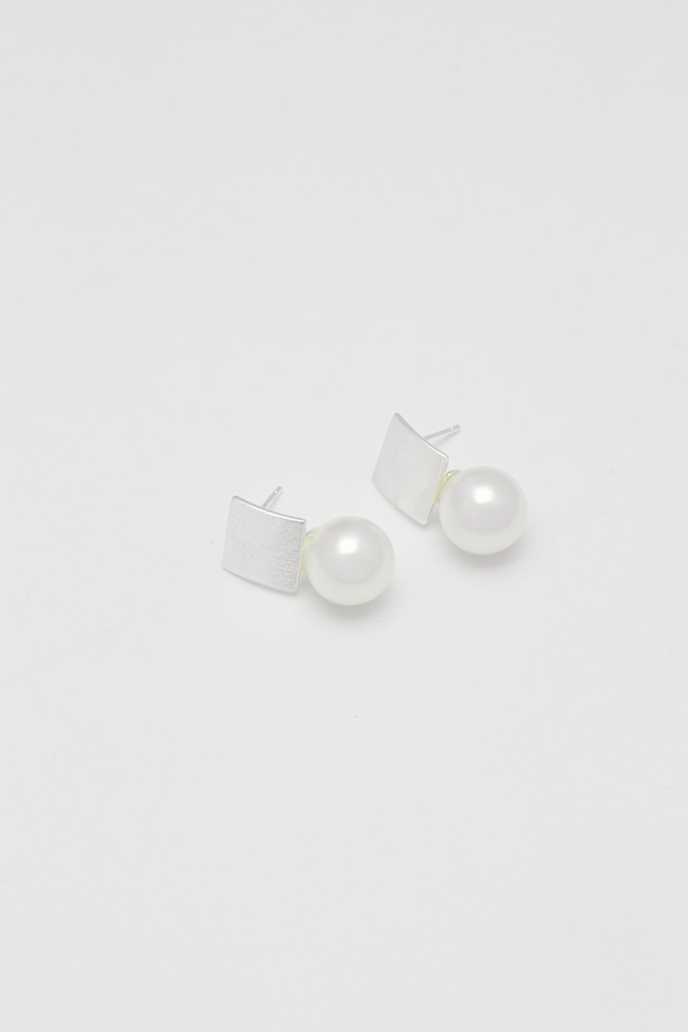 Sterling - Square Big Pearl Earrings